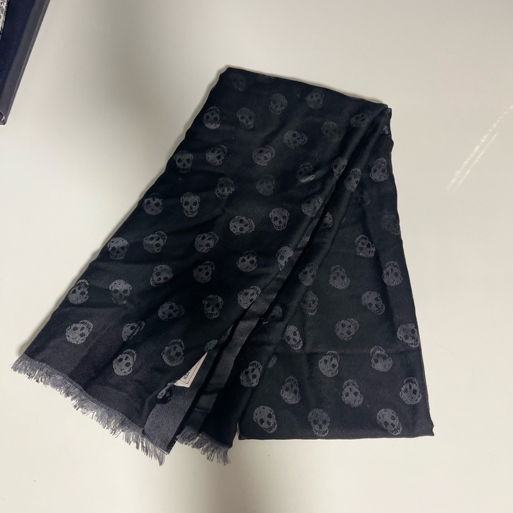 Alexander McQueen Scarf AUTHENTIC